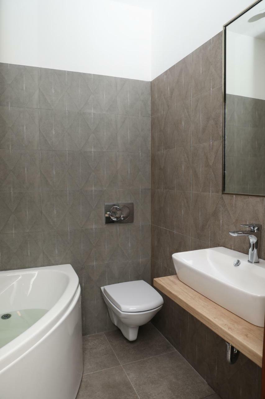 Contessa Central Studio Kaloşvar Dış mekan fotoğraf
