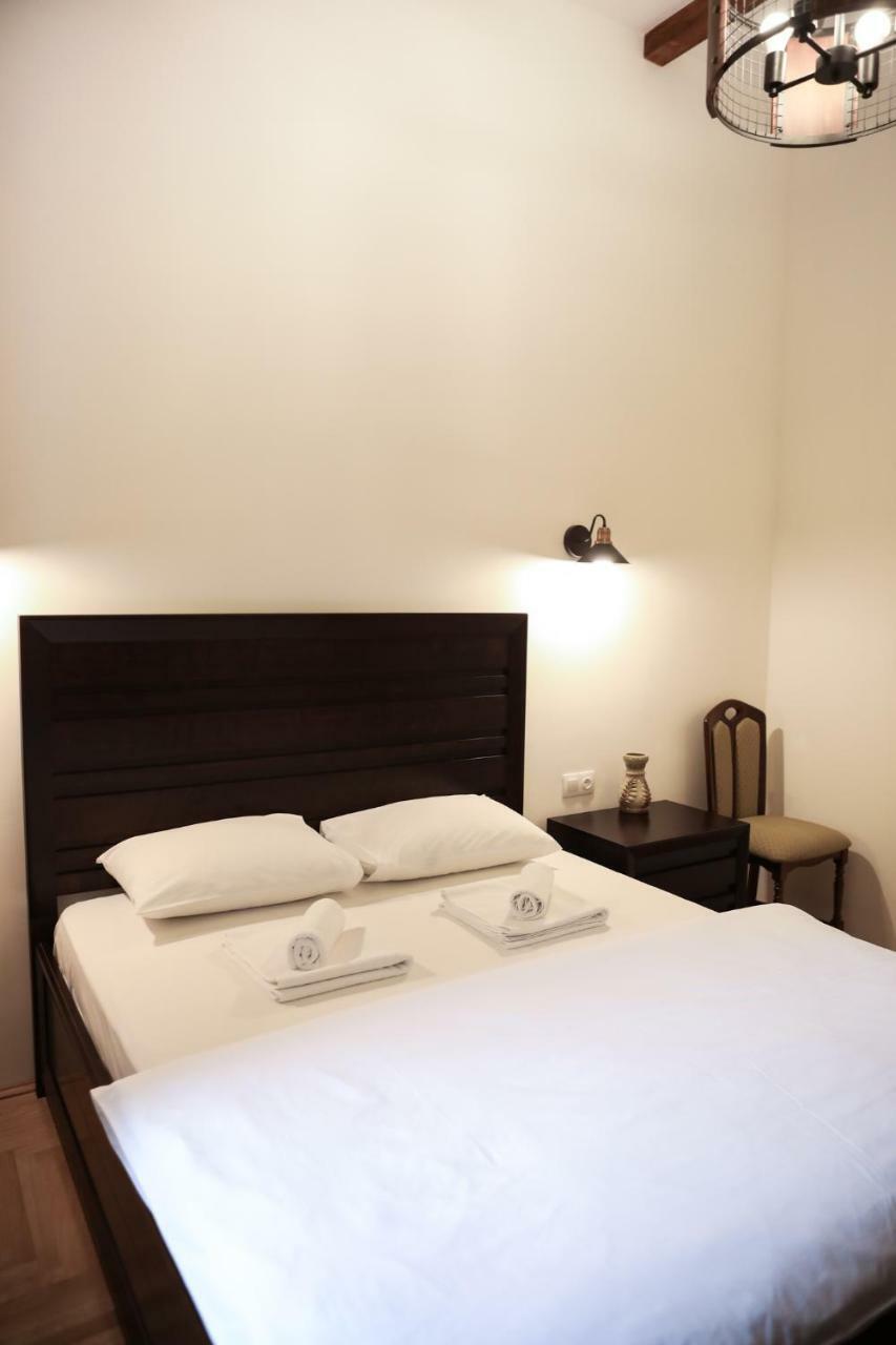 Contessa Central Studio Kaloşvar Dış mekan fotoğraf